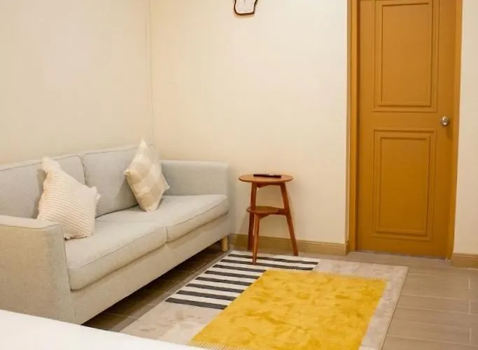 An190 Boutique 3*