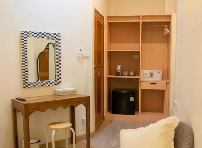 An190 Boutique Отель