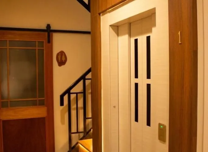 An190 Boutique 3*