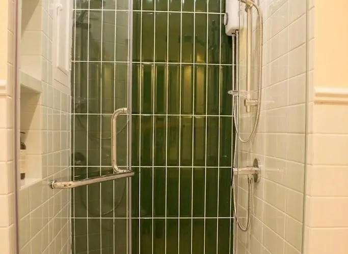An190 Boutique Отель 3*